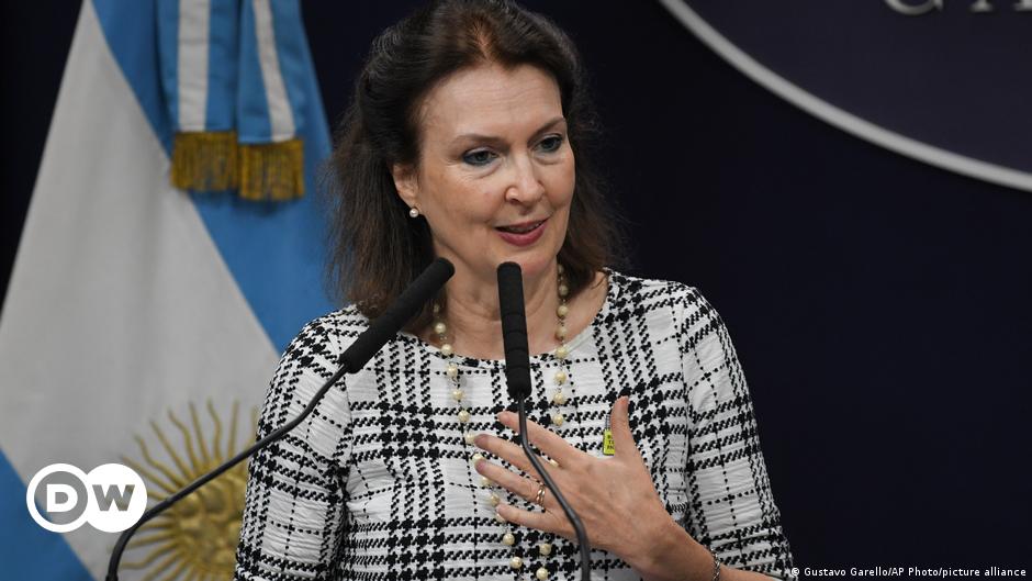 Argentina intenta rebajar tensión con Colombia y México