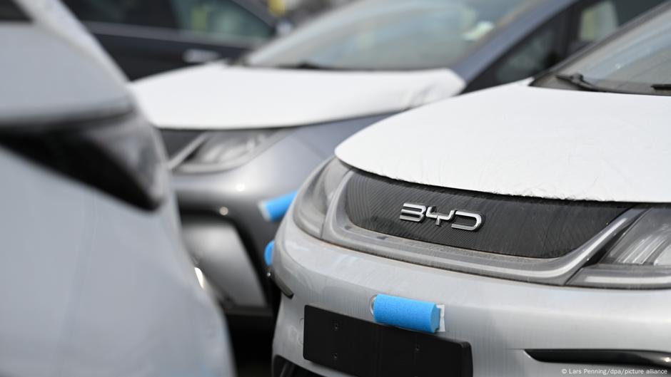 Evropska komisija smatra da su kineski električni automobili tako jeftini zbog državnih subvencija