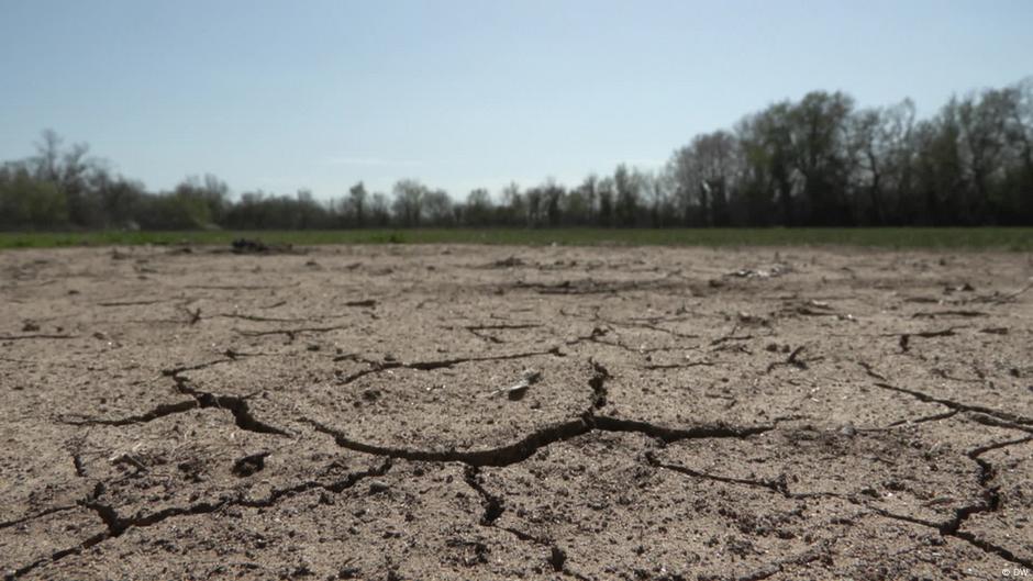 Spain tourism stressed as drought forces water conservation – DW – 04 ...