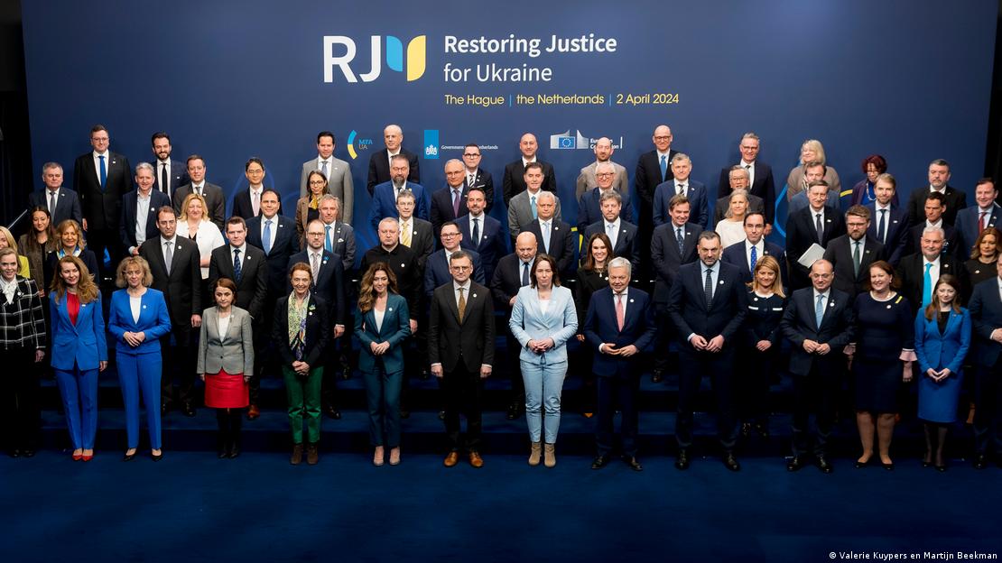 Участники министерской конференции по восстановлению правосудия для Украины