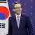 Міністр закордонних справ Південної Кореї Чо Тхе Юль