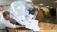 April 7, 2024, Wroclaw, Poland: April 7, 2024 Poland Wroclaw Opening of the ballot box at the end of the local elections at the polling station in Wroclaw. (Credit Image: Â© Krzysztof Kaniewski/ZUMA Press Wire