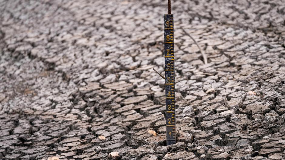 Bogota starts rationing water as reservoirs run low – DW – 04/12/2024