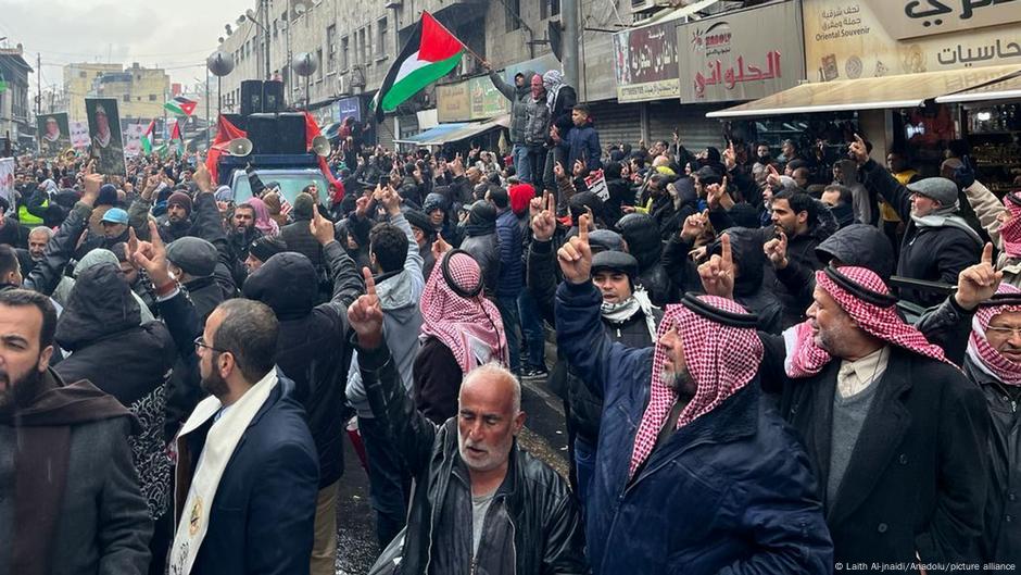 Protesti u Jordanu - podrška Palestincima u ratu sa Izraelom
