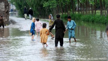 Extreme Weather Drives Surge In Pakistan Child Marriages – Dw – 09 03 2024