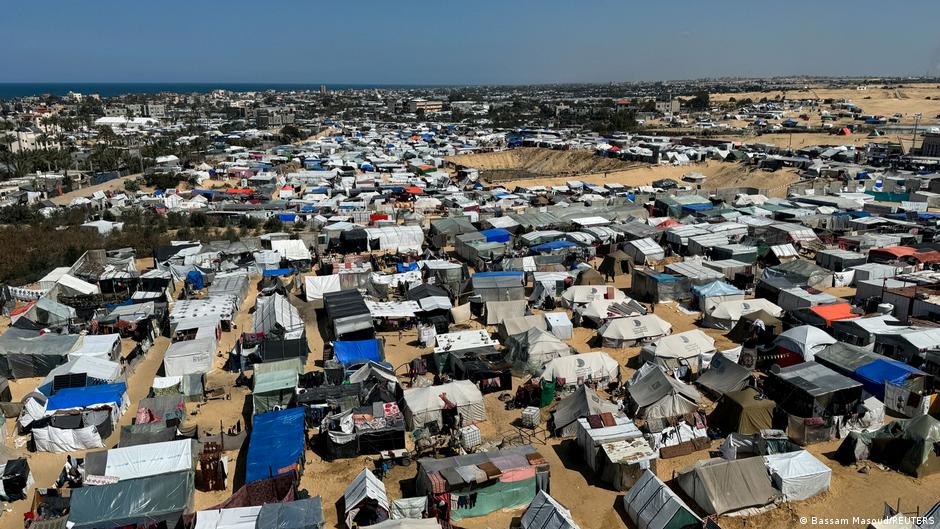 Grad prepun izbeglica: kamp u pograničnom gradu Rafi
