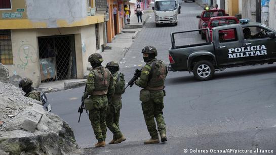 Ecuador inicia nuevo período de toques de queda nocturnos