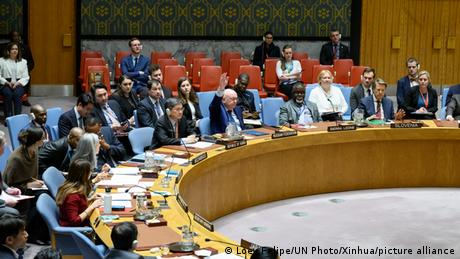 Russland hat im Sicherheitsrat der Vereinten Nationen einen Resolutionsentwurf zur Nichtverbreitung von Atomwaffen im Weltraum blockiert.