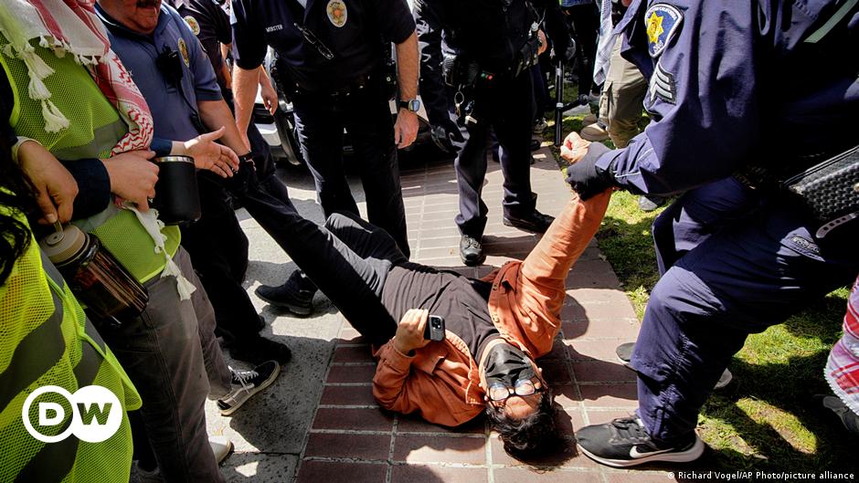 Pro-Palestinian protests: 93 arrested at California campus