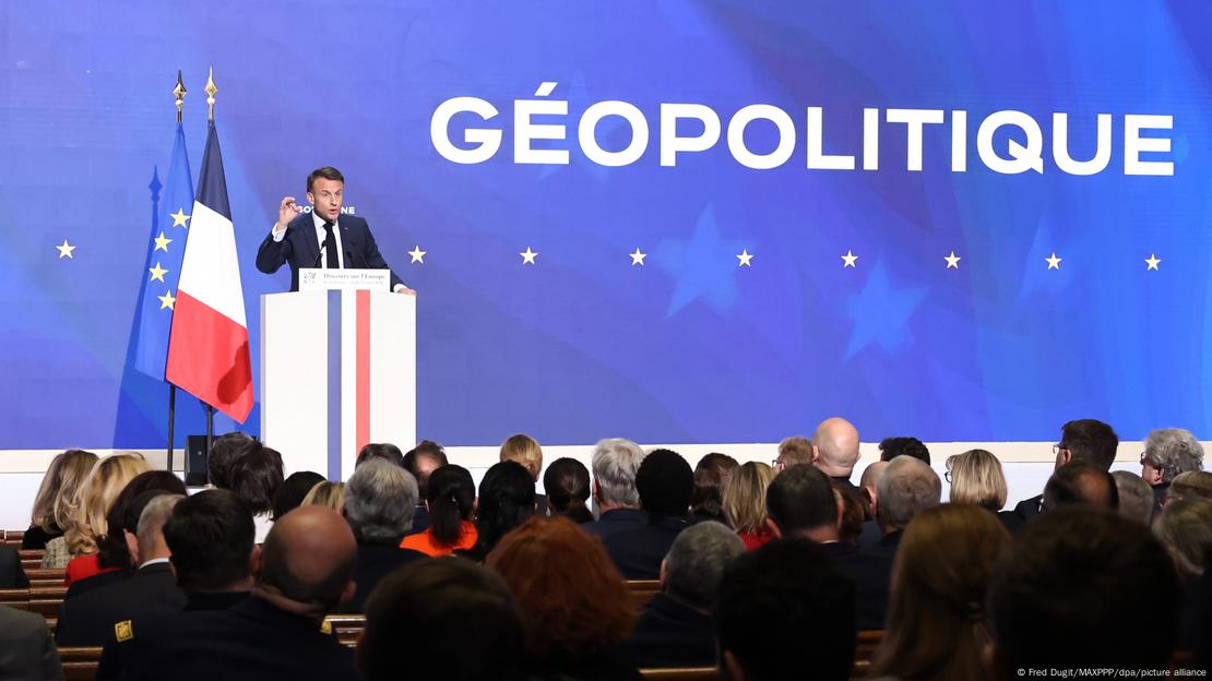 Macron hält eine Rede in der Universität Sorbonne in Paris