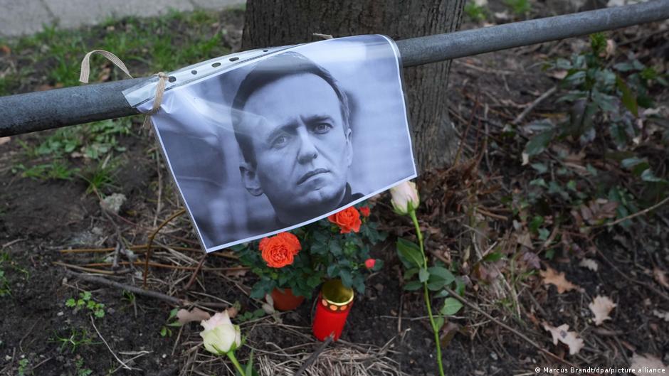 「私は刑務所で死ぬだろう」とナワリヌイ氏は回想録で予想 – DW – 2024年10月12日
