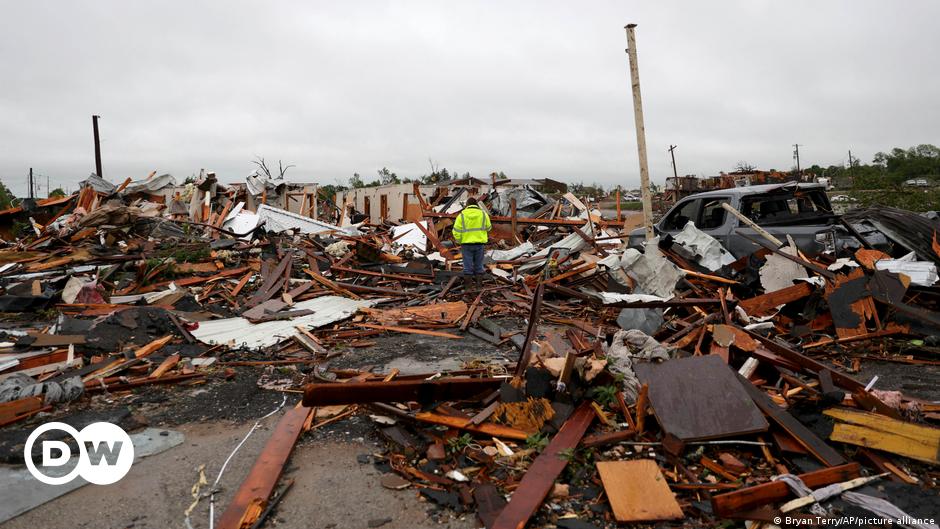 Tornadoes ripping across US turn deadly in Oklahoma