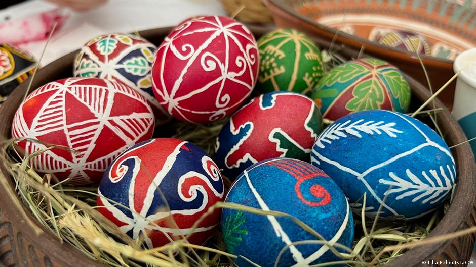 Święconka bez jaj i kiełbasy? Aktywiści apelują o wegańską Wielkanoc