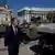 Министр иностранных дел Великобритании Дэвид Кэмерон осматривает трофейную российскую военную технику в Киеве