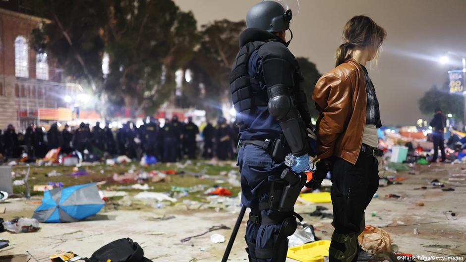 Mnogi su uhapšeni kada je prošle nedelje uklanjan propalestinski protestni kamp u kampusu UCLA u Los Anđelesu