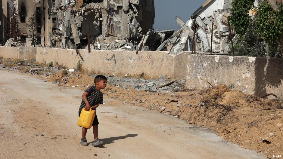 Middle East updates: UN agency warns of 'full-blown famine' – DW – 05/04/2024 - Vimarsana News