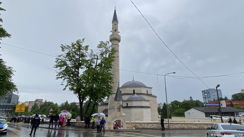 Džamija Arnaudija, koja je u noći sa 6. na 7. maj 1993. srušena, sada je ponovo obnovljena