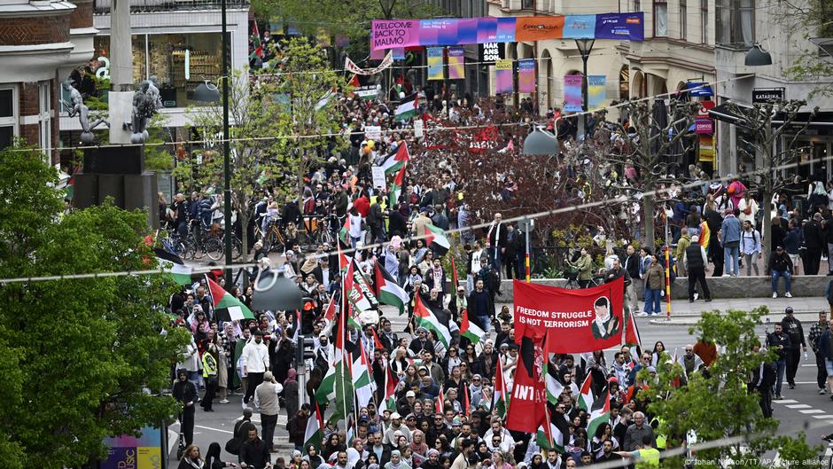 Thousands protest Israel's Eurovision participation