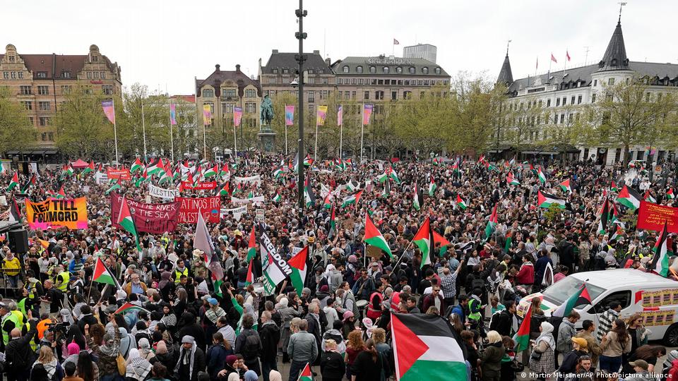 Акция протеста против участия Израиля в конкурсе во время 