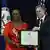 وزير الخارجية الأمريكي أنتوني بلينكن يمنح جائزة أبطال العالم لمناهضة العنصرية للناشطة التونسية سعدية مصباح 
