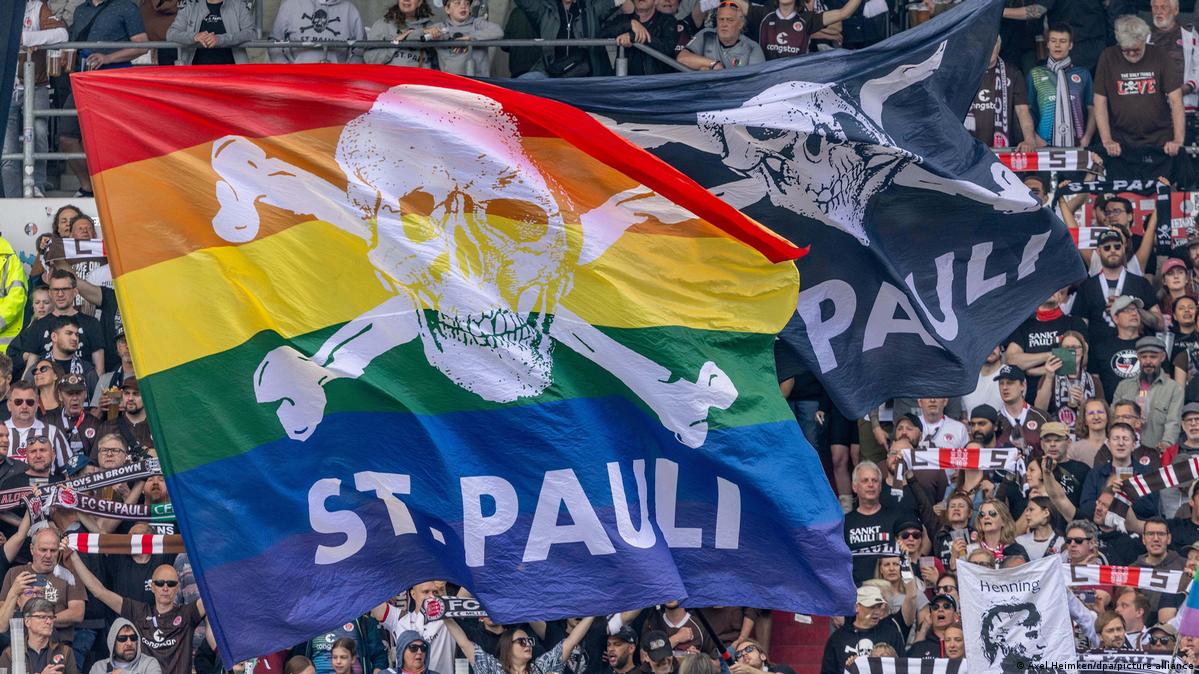 Sciarpa Ufficiale Tifoso FC St. Pauli – Accessorio Originale Per Sostenitori – Unisex