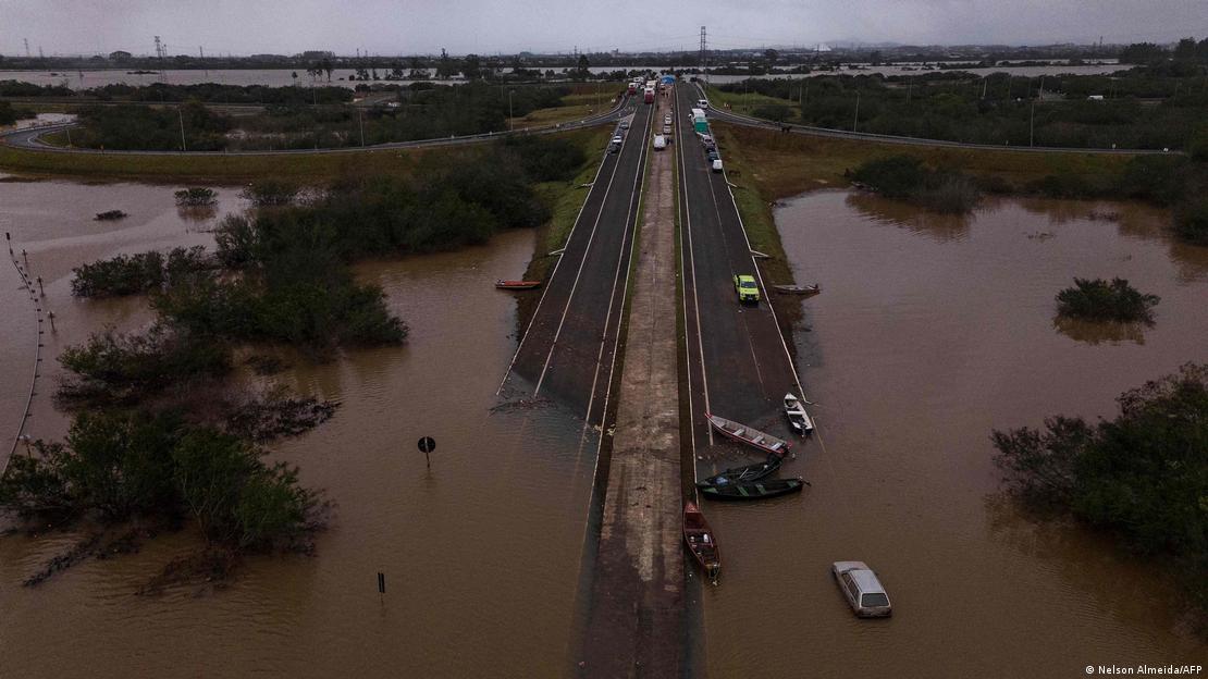 Una imagen aérea en donde se puede ver una gran inundación a causa del fénomeno climático El Niño. Una imagen aérea en donde se puede ver una gran inundación a causa del fénomeno climático El Niño.