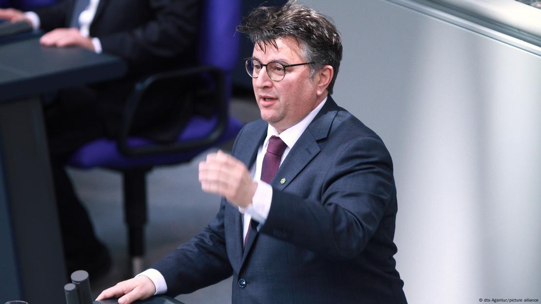 Poslanik Zelenih u Bundestagu Boris Mijatović Poslanik Zelenih u Bundestagu Boris Mijatović