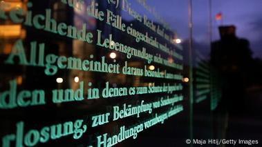 La Ley Fundamental de Alemania un viaje a través del tiempo DW 17
