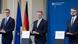Glasnogovornik ministarstva financija, Fabian Leber, ministar Christian Lindner i državni tajnik u tom ministarstvu Wolf Reuter na zajedničkoj konferenciji za novinare o 166. procjeni državnih prihoda ovog četvrtka u Berlinu Glasnogovornik ministarstva financija, Fabian Leber, ministar Christian Lindner i državni tajnik u tom ministarstvu Wolf Reuter na zajedničkoj konferenciji za novinare o 166. procjeni državnih prihoda ovog četvrtka u Berlinu
