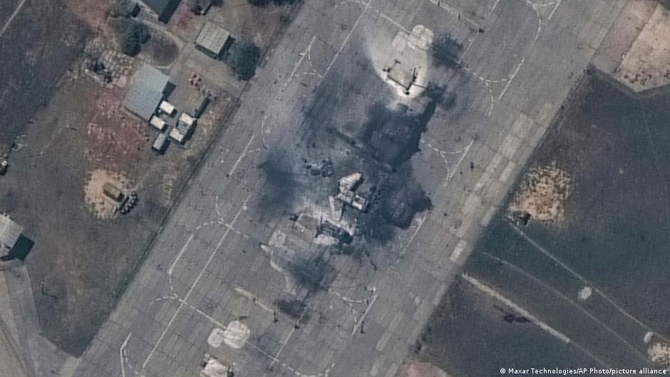 Дрони СБУ вдарили по аеродрому "Бельбек" у Криму: уражено МіГ-31