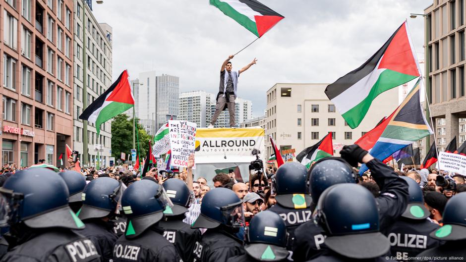 Propalestinske demonstracije u Berlinu: ogromna polarizacija