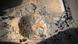 Ein Bombenkrater nach einem israelischen Angriff in einer Straße in Rafah Ein Bombenkrater nach einem israelischen Angriff in einer Straße in Rafah