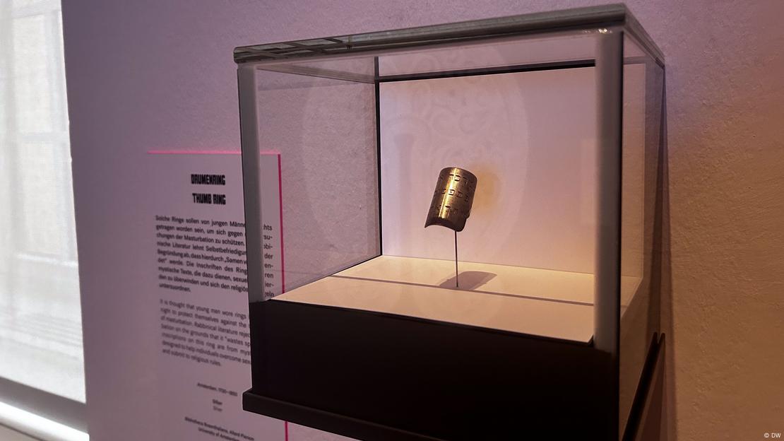 Exposição  "Sex: Jewish positions" no Museu Judaico de Berlim