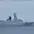 Ein chinesisches Kriegsschiff im Meer vor Taiwan 