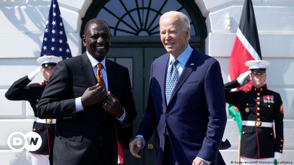 Biden dice que Kenia está a punto de convertirse en el primer aliado no perteneciente a la OTAN en la región subsahariana – DW – 23/05/2024