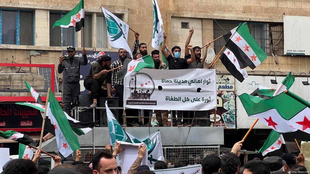 Syrian protesters rise up against Islamists in Idlib – DW – 05/25/2024