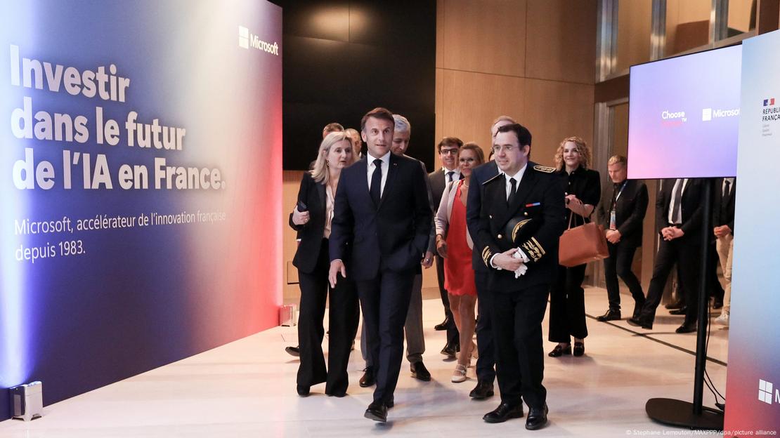 Macron duke vizituar qendrën Microsoft Investment në Issy-Les-Moulineaux, Francë