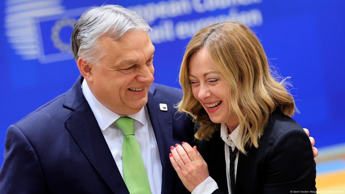 Orbán y Le Pen unen fuerzas en el Parlamento Europeo – DW – 08/07/2024