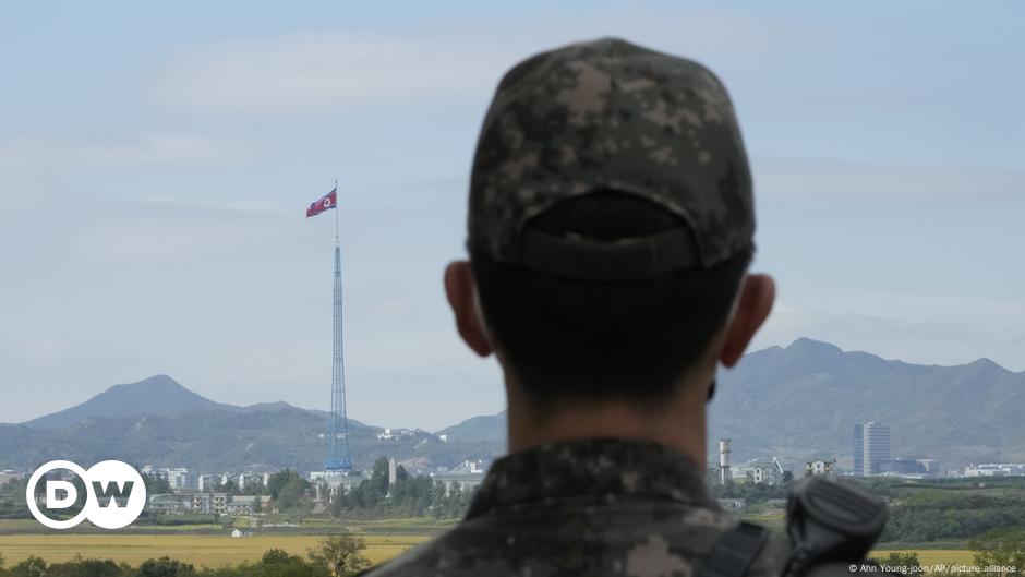 North Korean soldier defects to South Korea on foot – DW – 08/20/2024