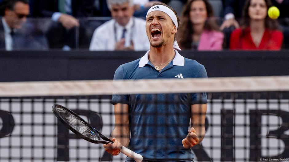 Zverev Am Boden So Ist Es Nun Mal Alexander Zverev Macht Zu Viele Fehler Die Erschreckende Bilanz - pbq78e3