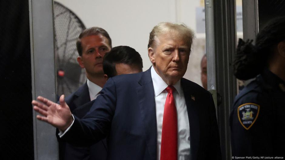 Чи зможе трамп стати президентом сша, якщо його посадять?