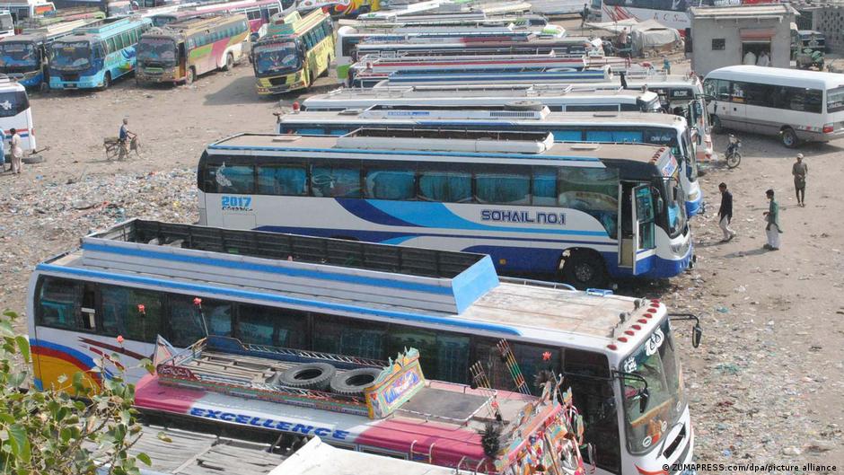 Pakistan: Dozens killed as bus plunges into ravine – DW – 05/29/2024 - Vimarsana News
