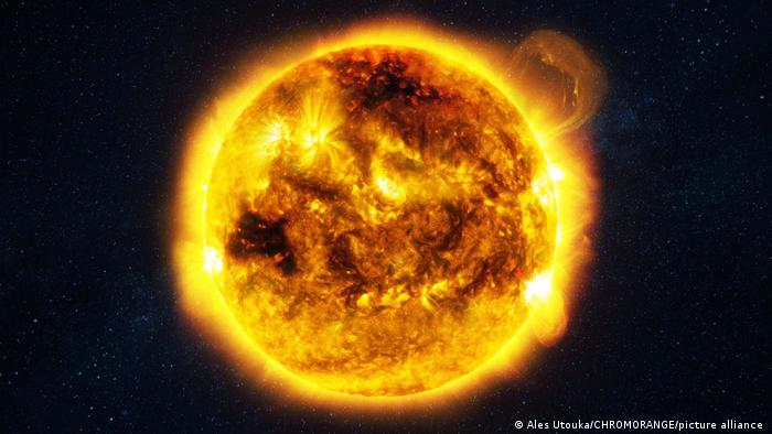 Se não há oxigênio no espaço, como o Sol queima?