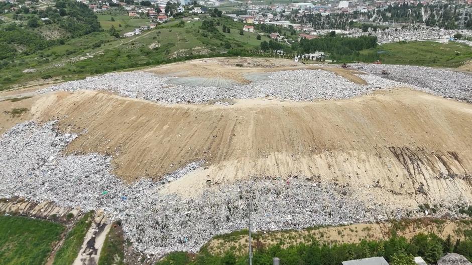 Deponija Šara kod Tirane
