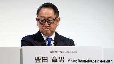 Toyota apologizes as Japanese car testing scandal widens