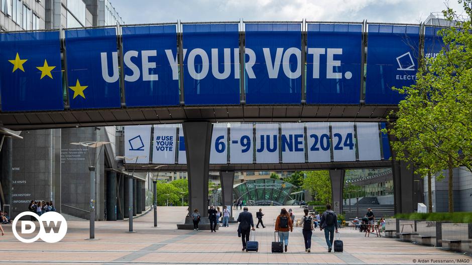 EU elections: Exit poll suggests big gains for Wilders in Dutch vote