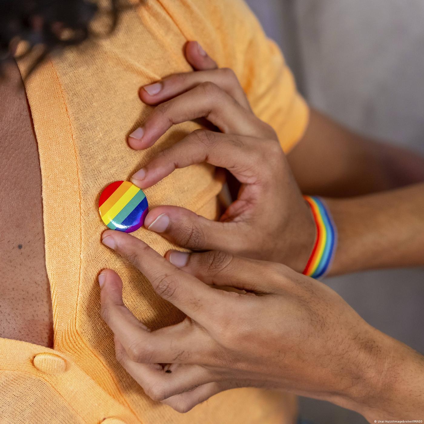 La campagne "anti-woubis" en Côte d'Ivoire