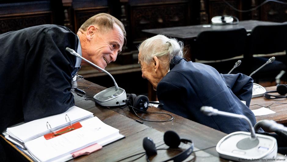 Germany: 95-year-old Holocaust denier back in court – DW – 06/07/2024