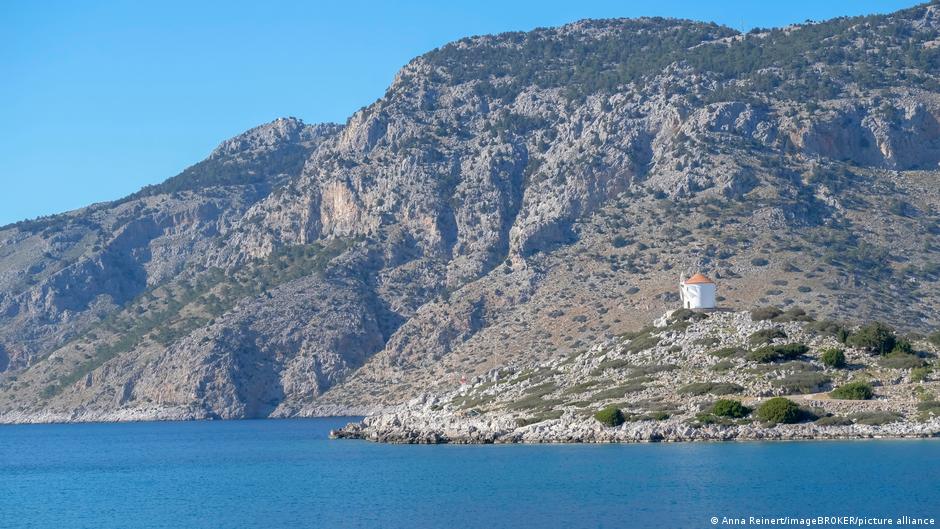RND: Ελληνικές διακοπές χωρίς υπερτουρισμό