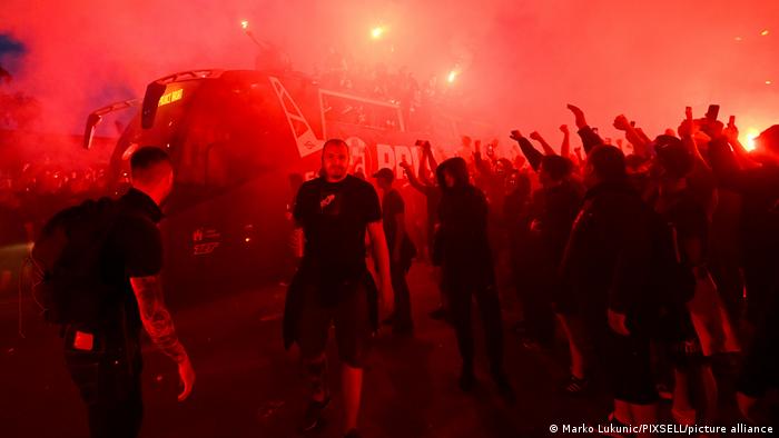 Hooligans da Croácia: neonazistas ou provocadores infantis?